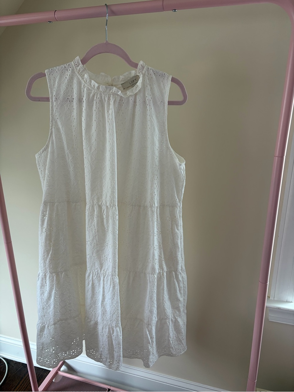 Ann Taylor LOFT white eyelet ruffle neck dress size large